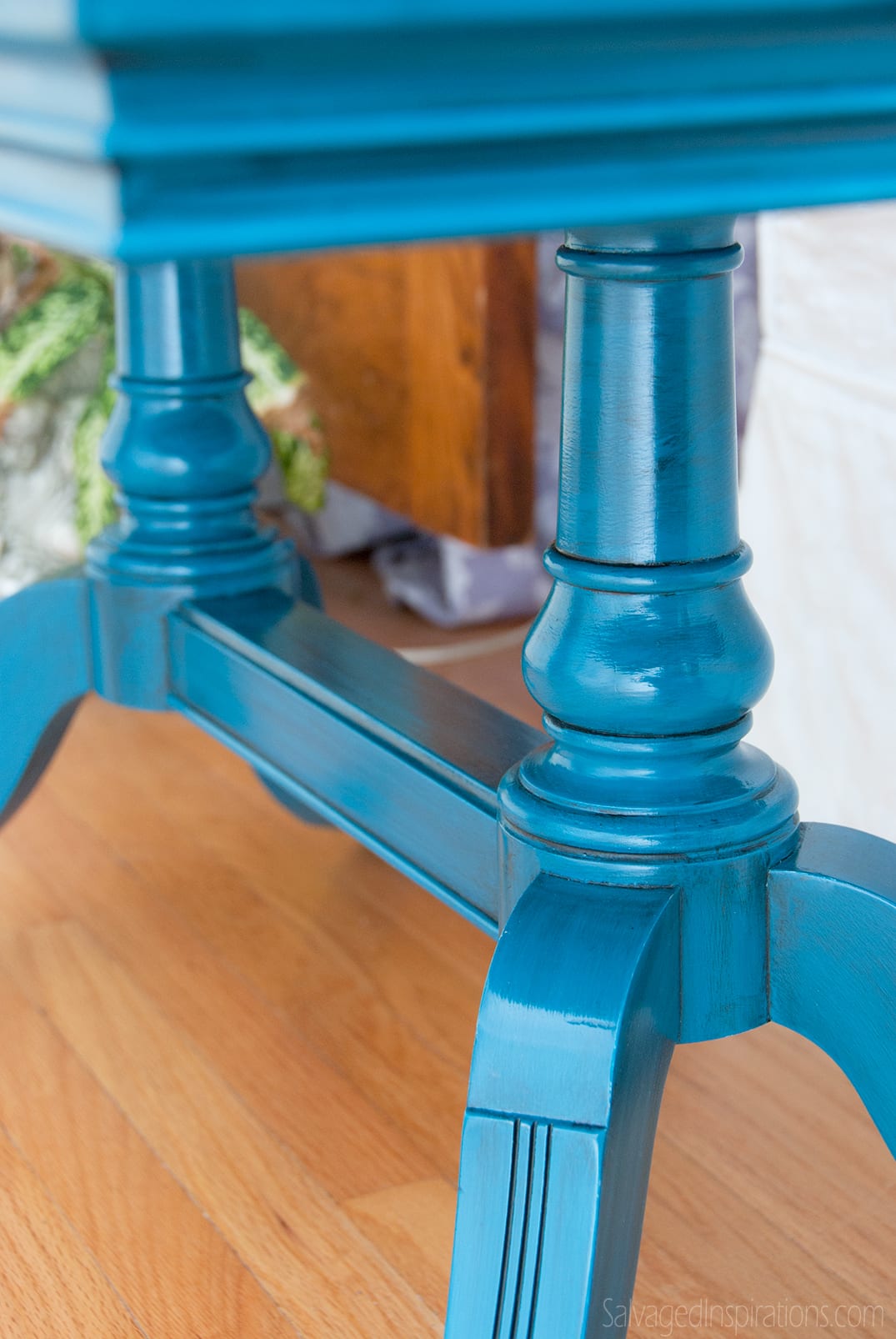 Deilcraft-Table-Legs---Turquoise-Glazed