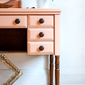 Gel-Stained-Knobs-on-Girls-Vanity-Table-Makeover