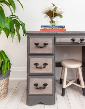 Curbshopped Old Desk Makeover - Salvaged Inspirations
