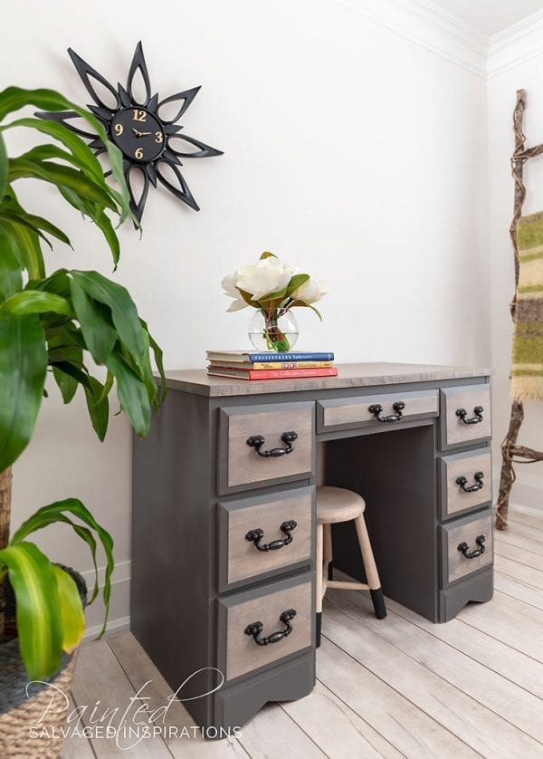 5 Ideas To Update An Old Desk - Salvaged Inspirations