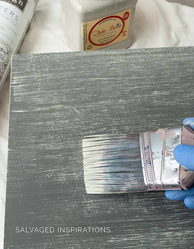 Dry Brushing w Dixie Belle Chalk Mineral Paint
