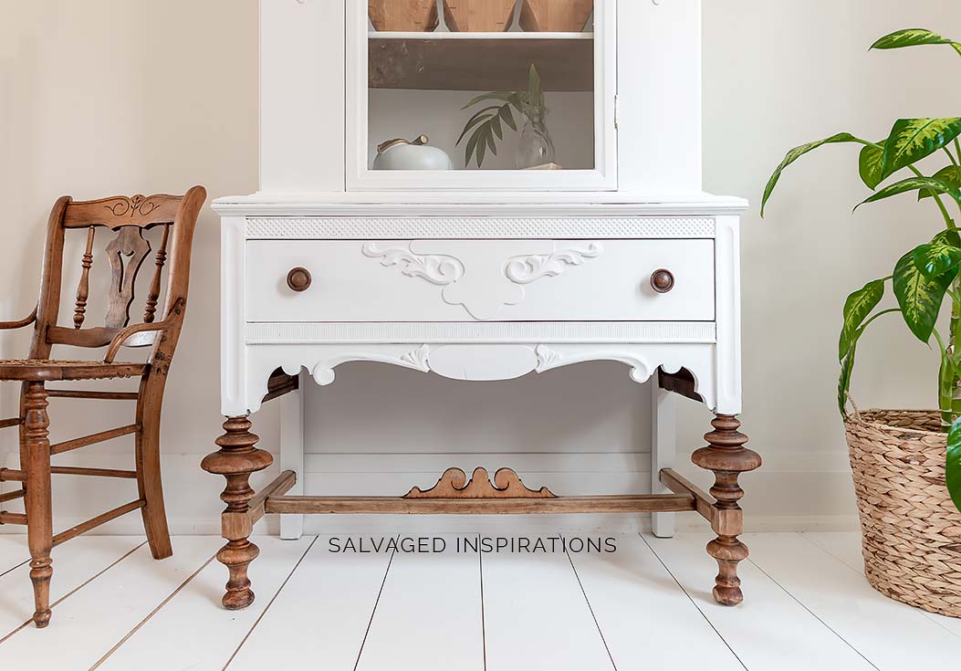How To Paint Furniture White Salvaged, Can You Paint A Wooden Dresser White
