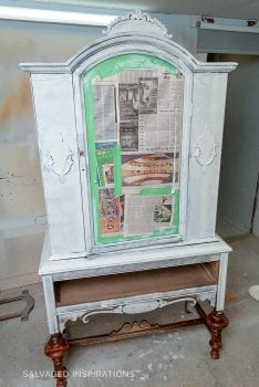 Priming Wood Cabinet for White Paint