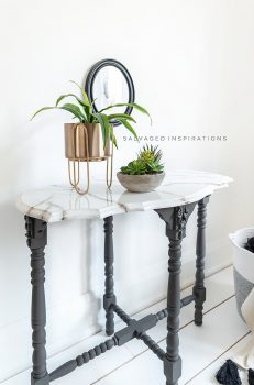 DIY Marble Paint Effect Table Top