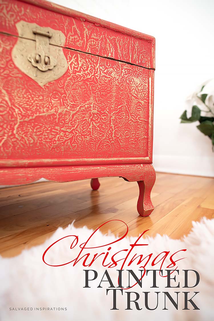 Christmas Painted Trunk Txt