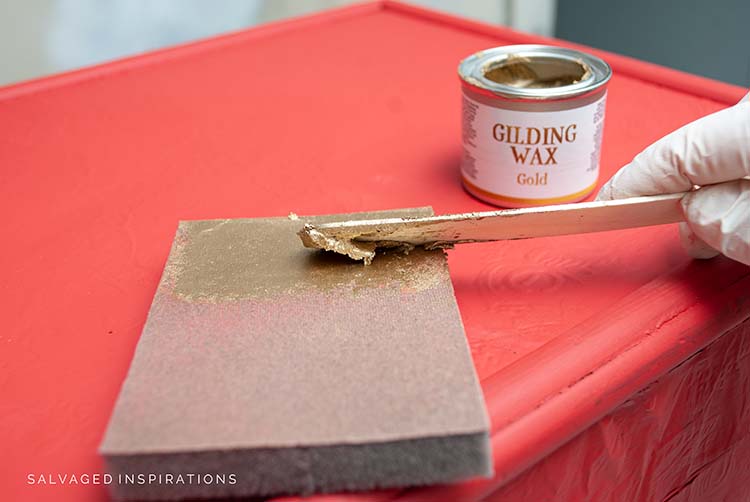 Gilding Wax on Sanding Pad