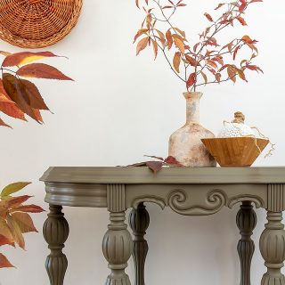 Painted Entry Table Olive IG