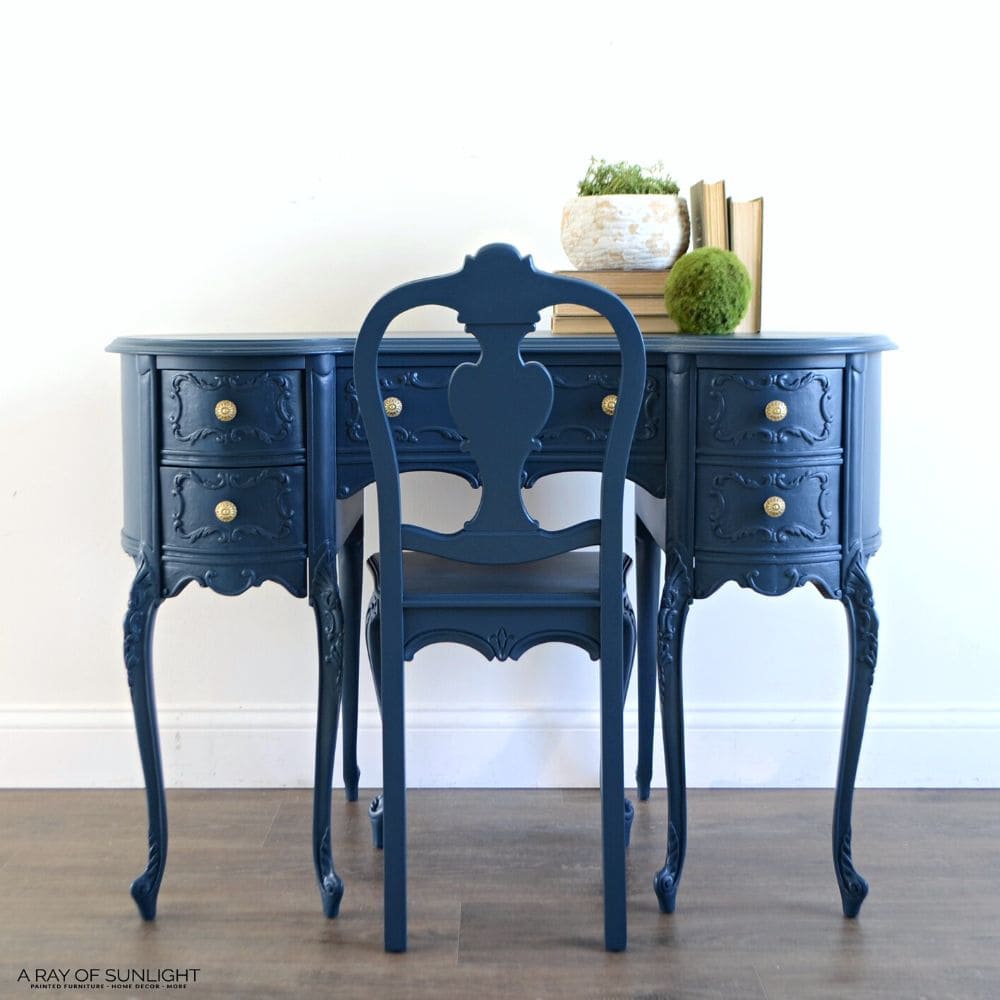 27 GORGEOUS DESK MAKEOVER IDEAS - Salvaged Inspirations