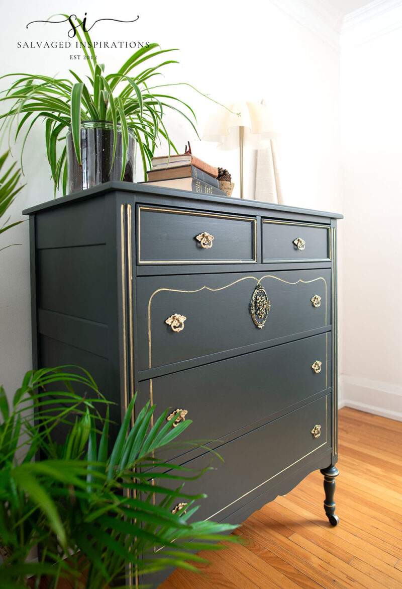 How to Use a Gold Pen on Painted Furniture (Easy DIY Accent) - Salvaged Inspirations How to Use a Gold Pen on Painted Furniture (Easy DIY Accent) - Salvaged Inspirations