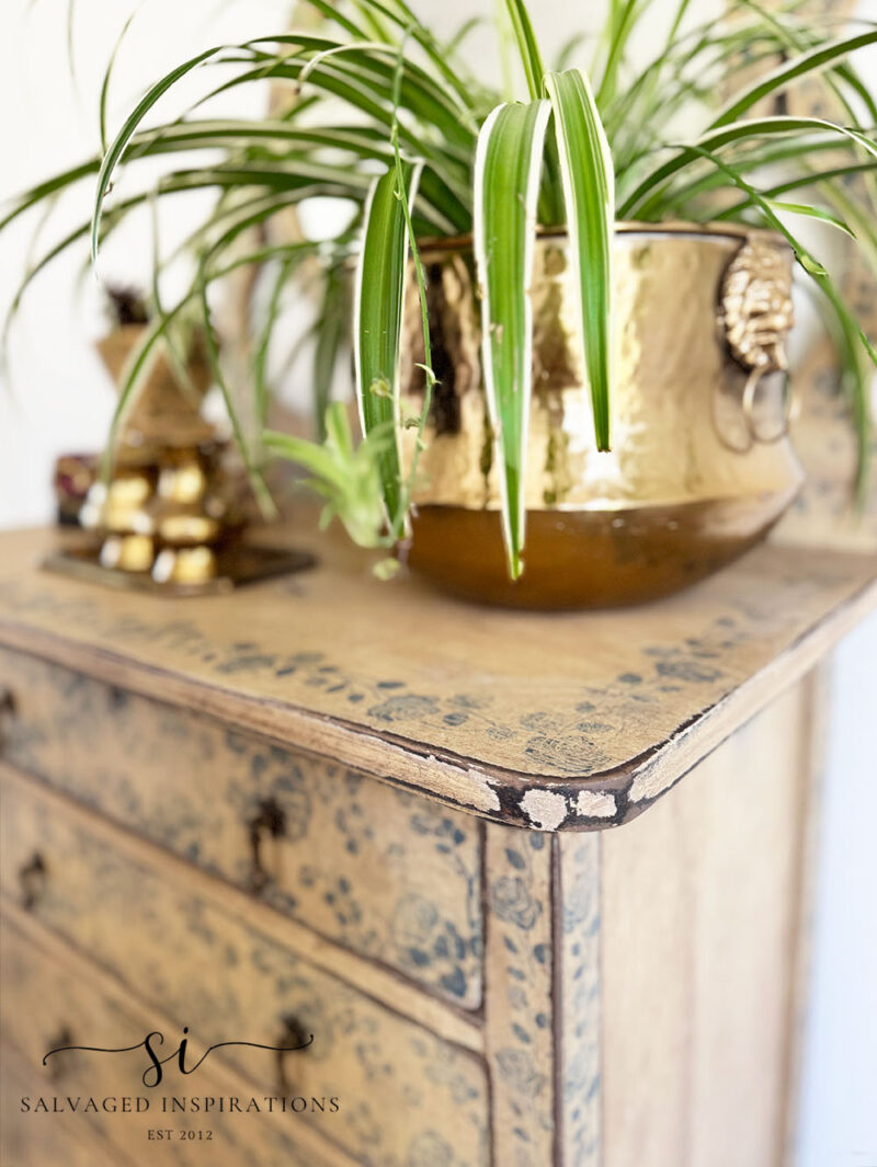 Distressed Dresser - How To