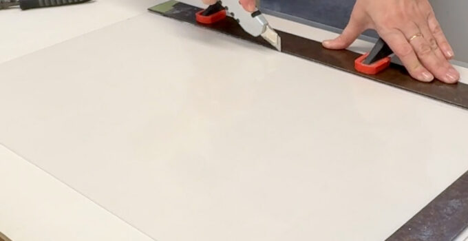 How To Cut Plexiglass