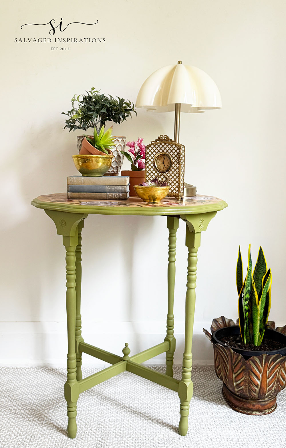 Front Facing Floral Table with Green and Raw Wood