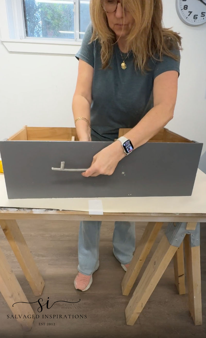 Removing Hardware From Vanity Drawers
